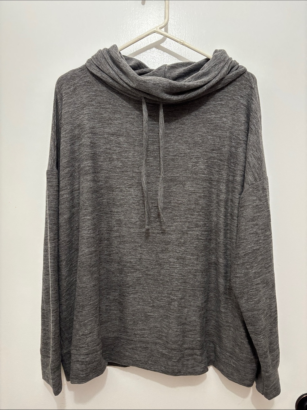 Maurices Sz 1X “NWT” Buttery soft Cozy Gray Cowl Neck Pullover